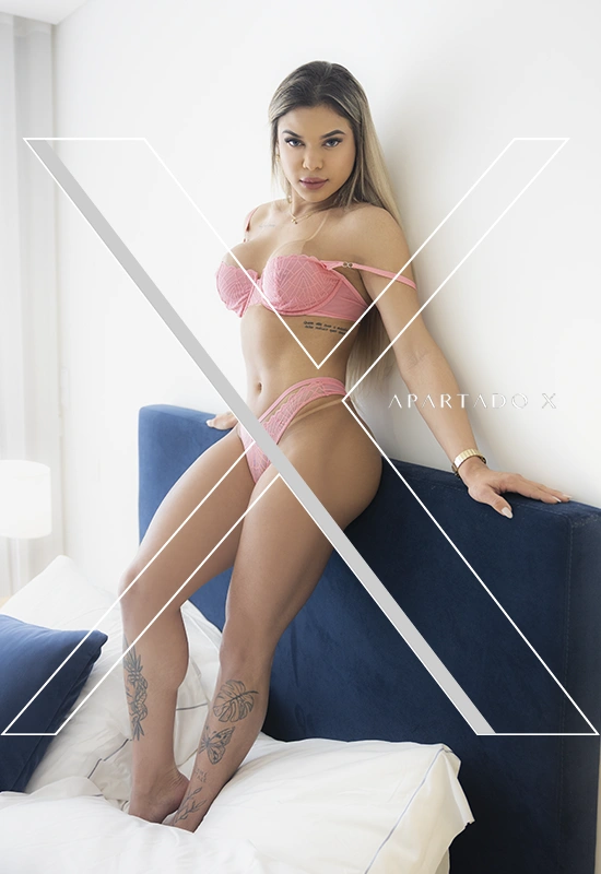 Escort de Luxo Alice Falconeri