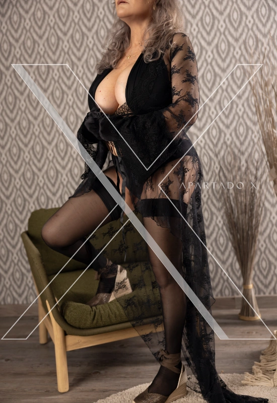 Escort de Luxo Aline Barros