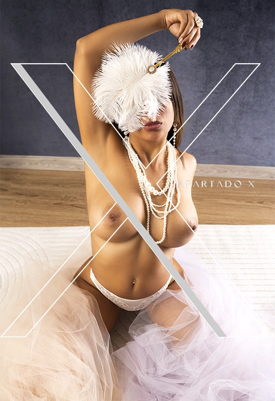 Escort de Luxo Bia Monteiro