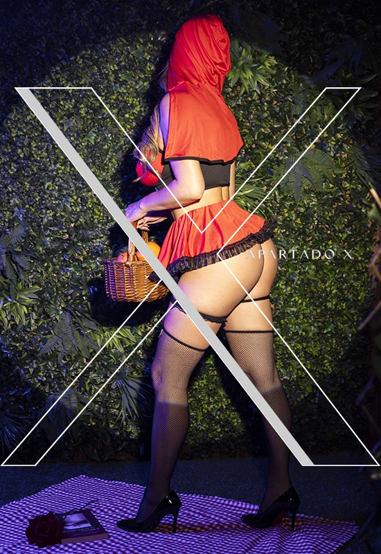 Escort de Luxo Bia Novais