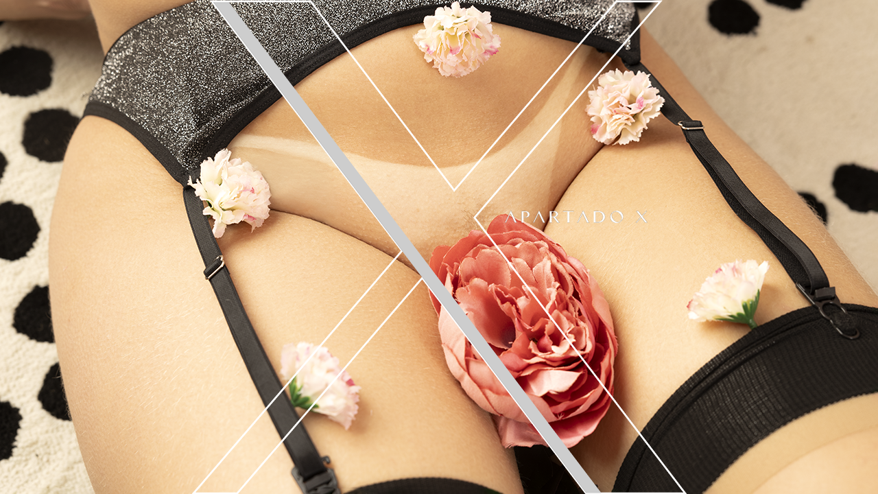Foto 0 della scorta Clara Bennett