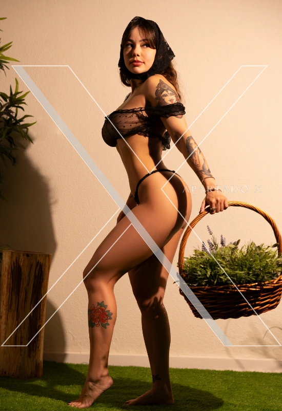 Escort de Luxo Emily Alonso