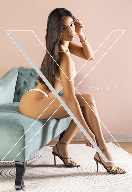 Escort de Luxo Giulia Santorini