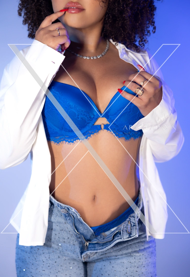 Escort di Lusso Júlia Nogueira
