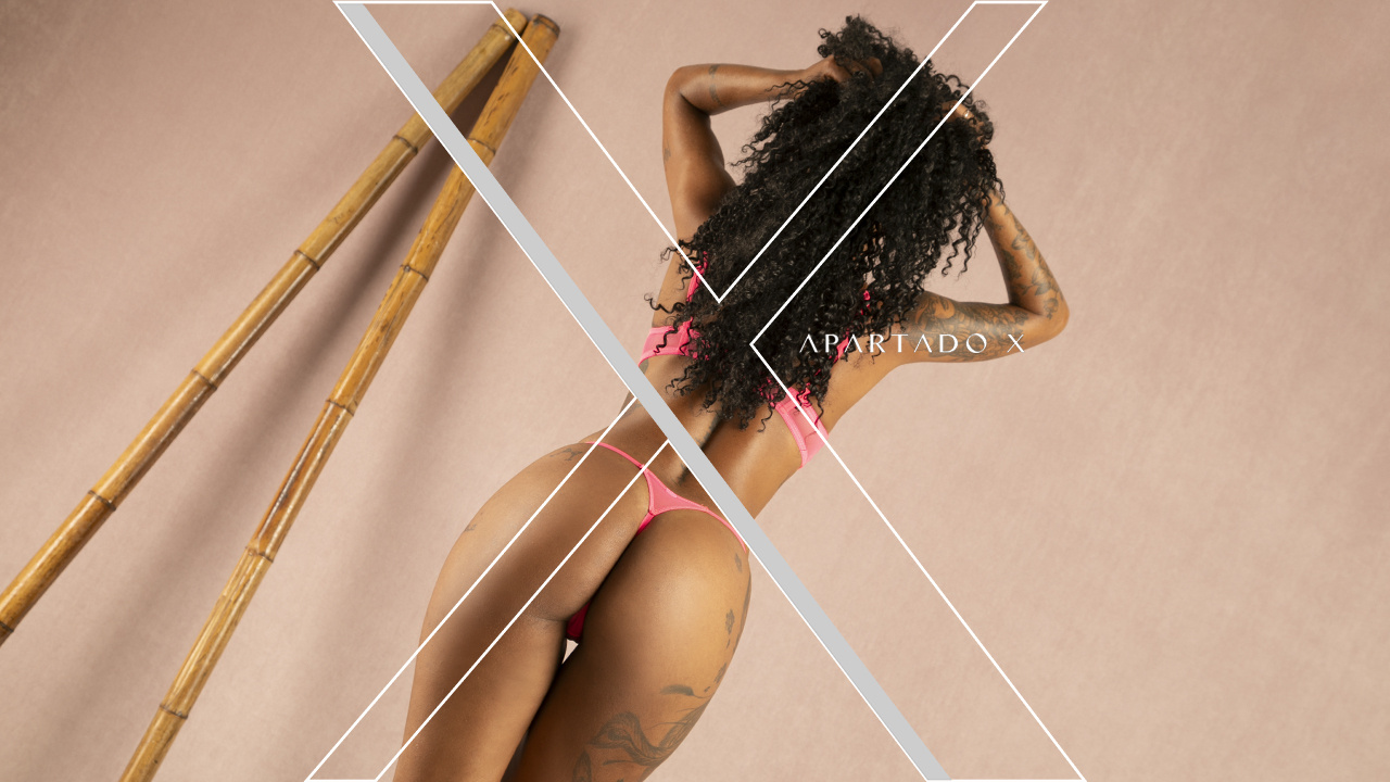 Luxus Escort Linda Black