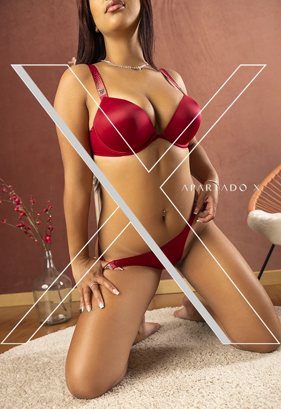 Escort de Luxo Luiza Martinelly