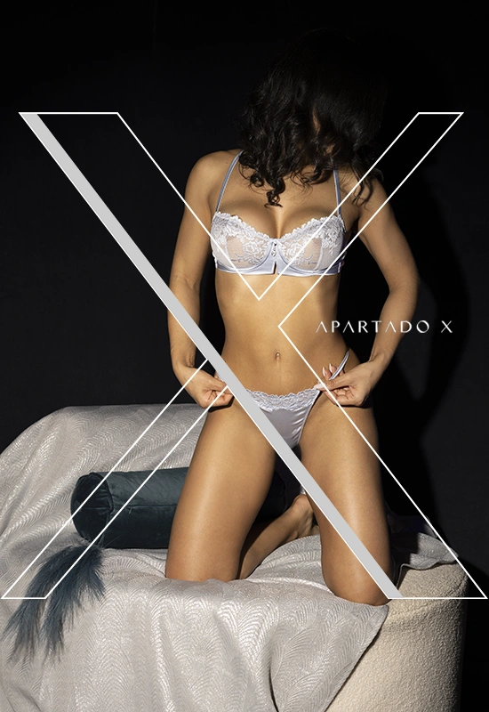 Escort de Luxo Maya Lima