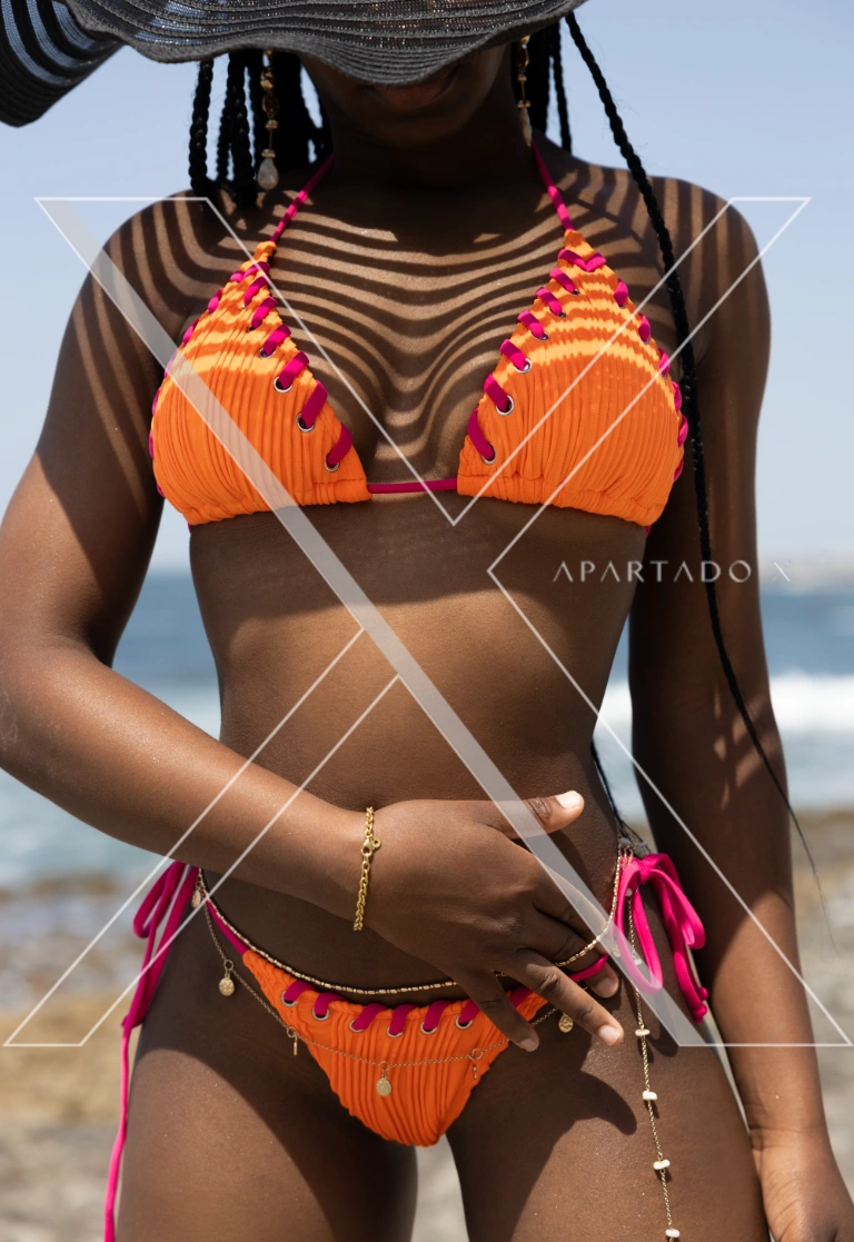 Escort de Luxo Nara Bivar