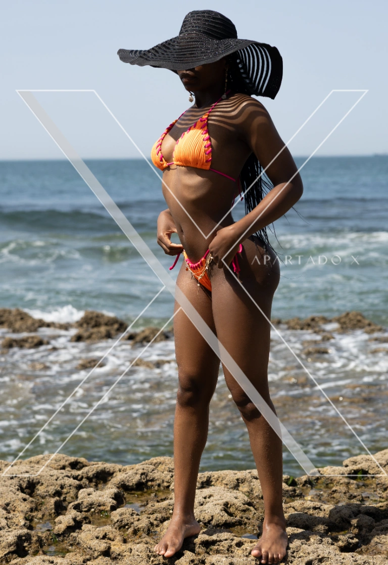 Escort de Luxo Nara Bivar