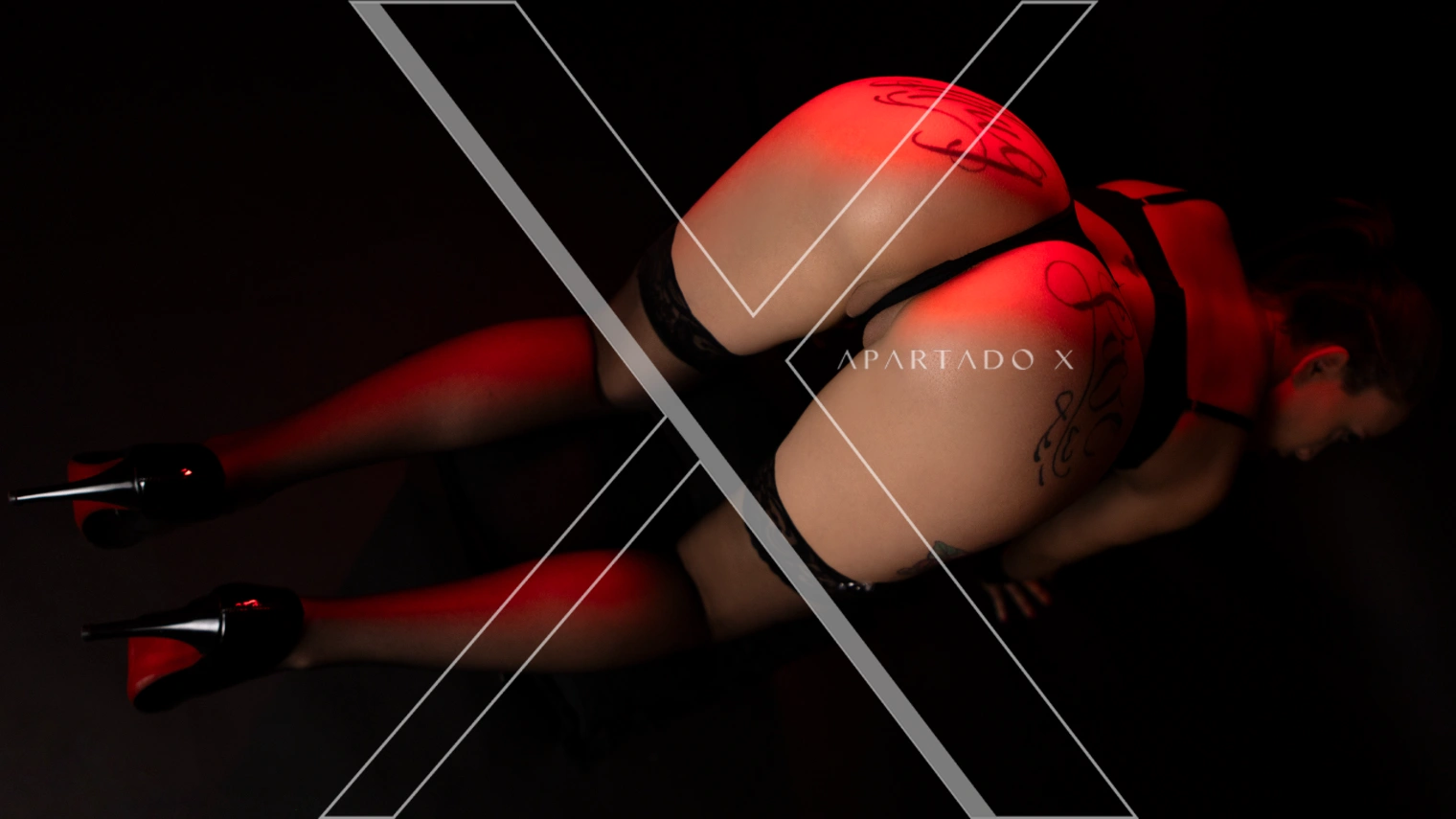 Luxury Escort Nay Blair