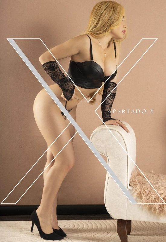 Luxury Escort Sasha Miller