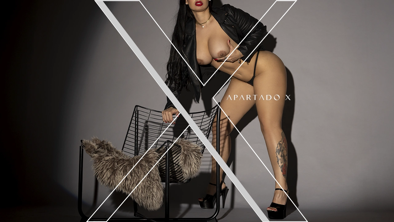 Escort de Luxo Valentina Dias
