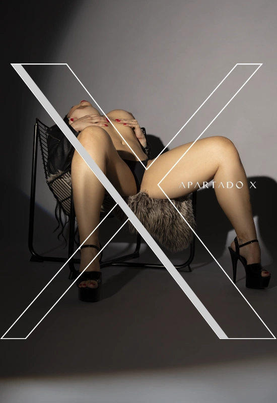 Escort de Luxo Valentina Dias