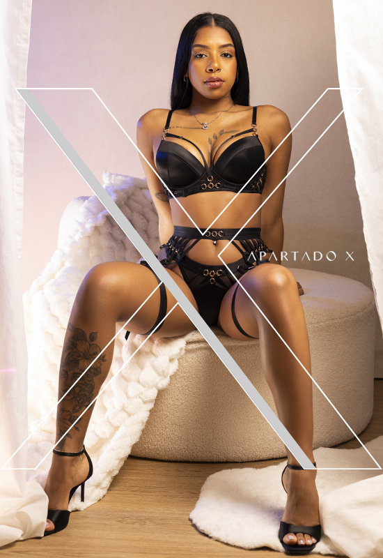 Escort de Luxo Victoria Sena